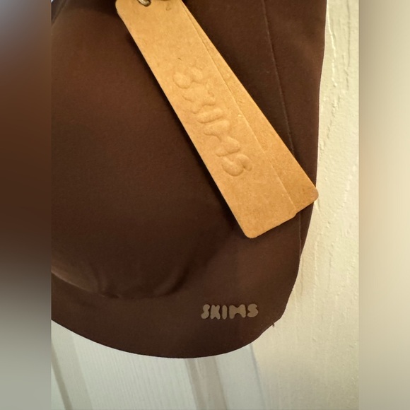 SKIMS Scoop Bralette Size XL - Picture 4 of 9
